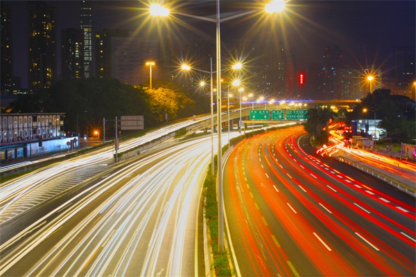 道路亮化-符合亮化要求標(biāo)準(zhǔn)